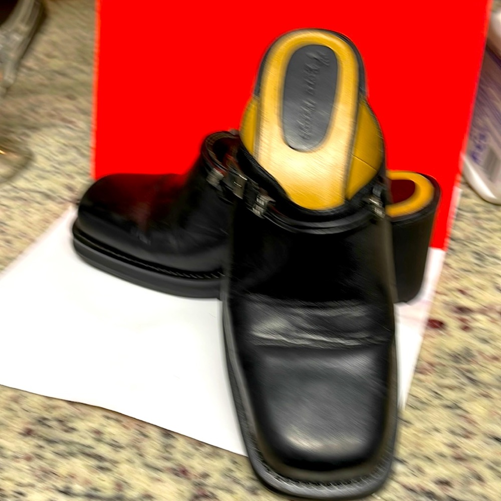 Bare Traps Black  slip on shoes  3 inch block heel with square toes